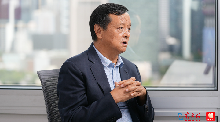 深港通為何“?！?？港交所前行政總裁李小加首度比喻：它能用1塊錢進(jìn)出撬動(dòng)100塊錢交易