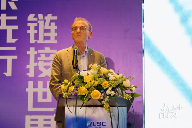 2013年諾貝爾生理學(xué)與醫(yī)學(xué)獎得主、聯(lián)合生命&Randy實驗室聯(lián)合創(chuàng)始人蘭迪·謝克曼。
