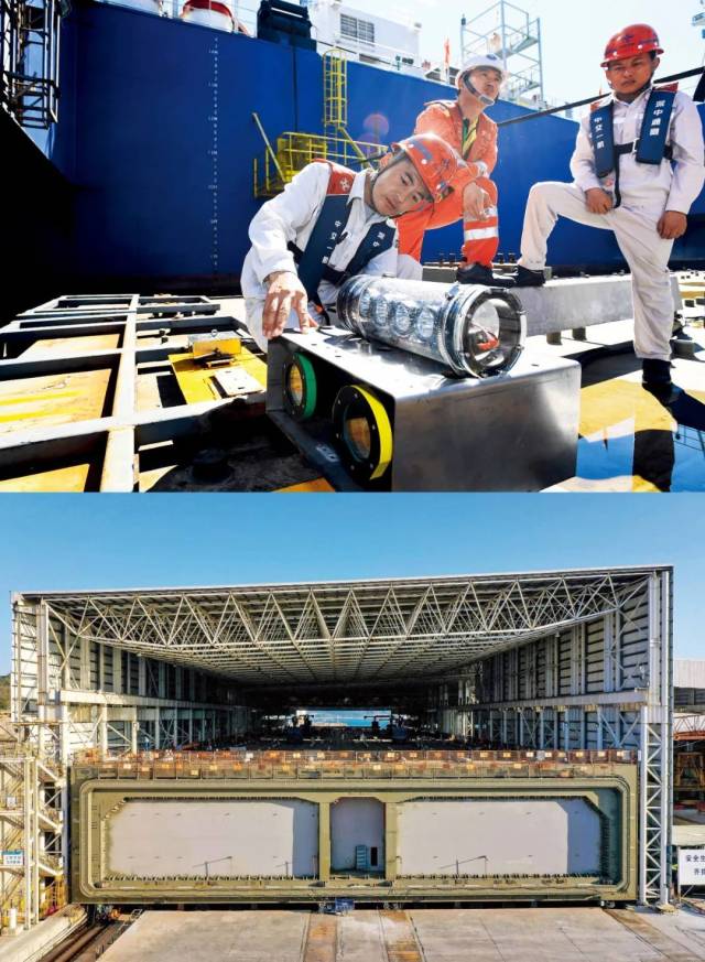 上圖：2022年7月22日，在“一航津安1”號(hào)沉管運(yùn)輸安裝一體船掛載的E19沉管上，測(cè)繪團(tuán)隊(duì)負(fù)責(zé)人（左一）為潛水員講解拆解水下雙目攝影定位設(shè)備的注意事項(xiàng)。下圖：2023年1月30日，中交四航局珠海牛頭島沉管智慧工廠，深中通道海底隧道最后一個(gè)管節(jié)（非標(biāo)準(zhǔn)管節(jié)、含最終接頭）。本版圖/新華社