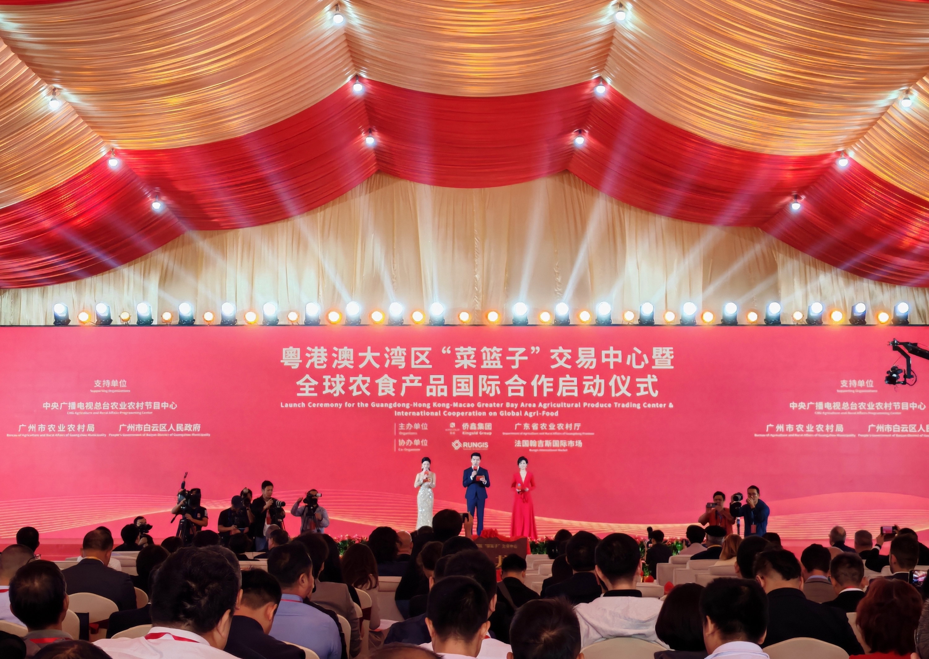 儀式現(xiàn)場。人民網(wǎng) 寧玉瑛攝
