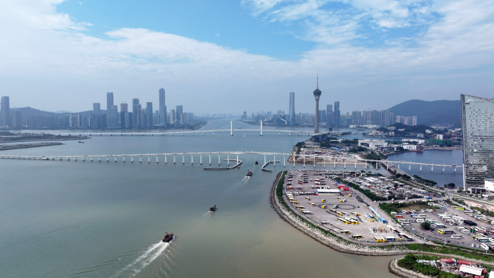 澳門，鏡海揚(yáng)帆風(fēng)正勁