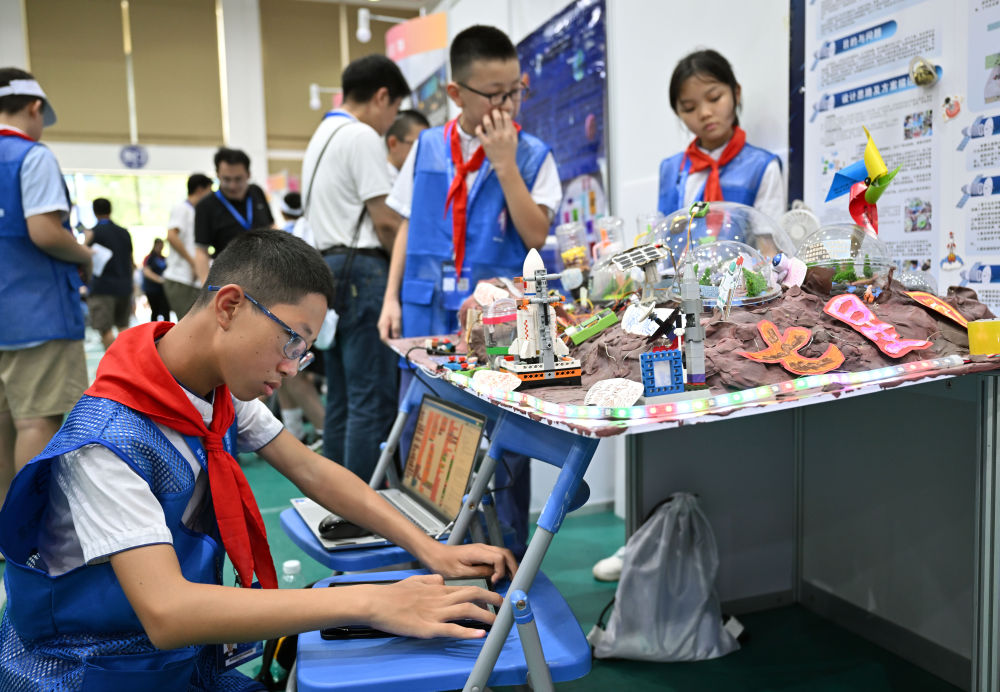 2023年8月14日，澳門賽區(qū)的選手參加2023年全國青少年航天創(chuàng)新大賽。
