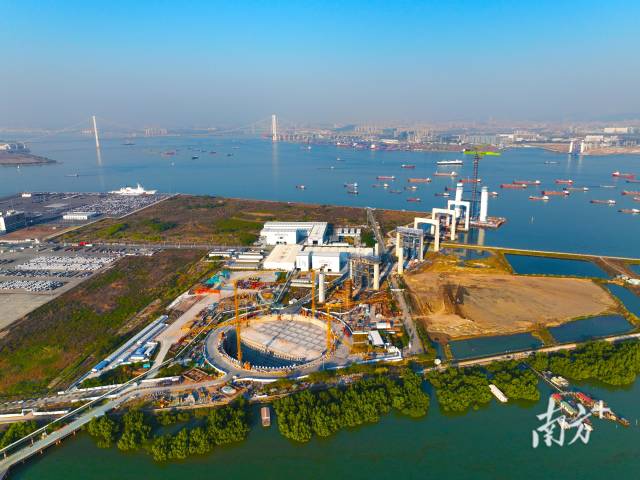 獅子洋通道建設(shè)現(xiàn)場。