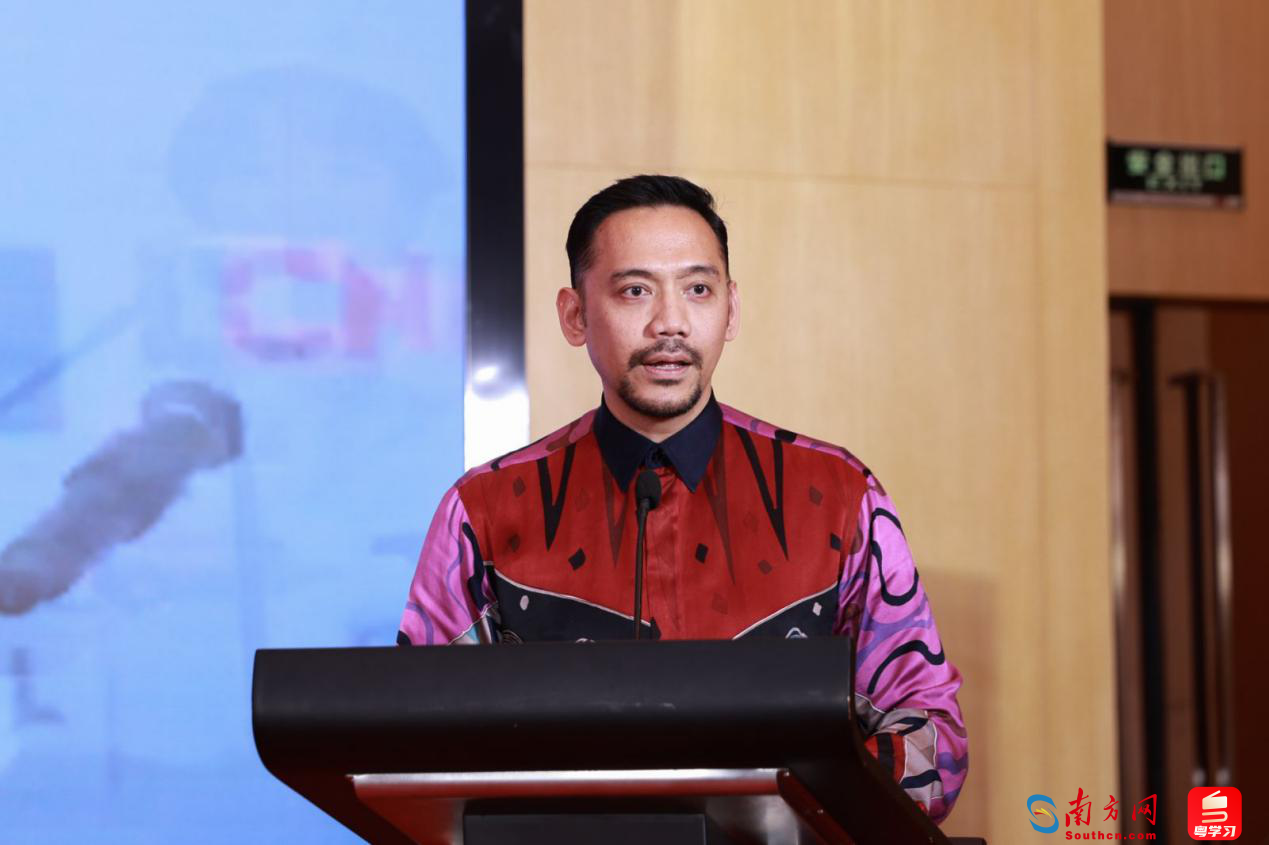 馬來西亞駐廣州總領(lǐng)事館商務(wù)領(lǐng)事哈里斯（Mohamad Haris Abdul Latiff）