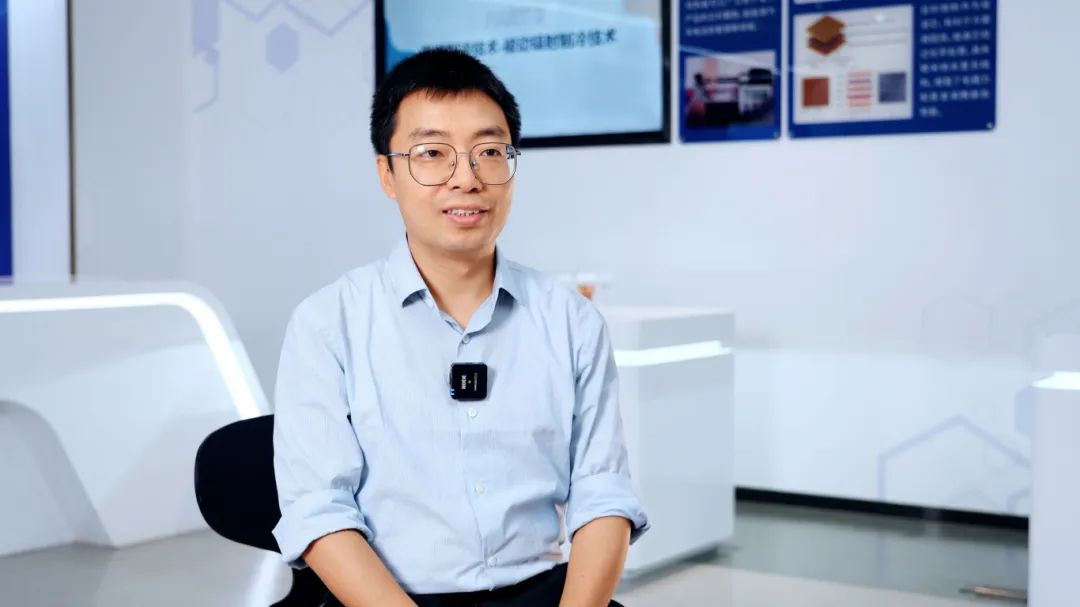 朱龍潛接受采訪。李卓軒攝